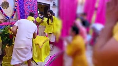 अंधविश्वास एवं झाड़ फूंक  से दूर रहकर अच्छे आचरण व सद्कर्म करने की नसीहत देते गुरूजी