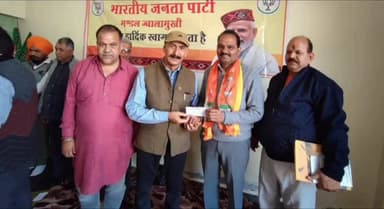 खुंडियां: अजय खट्टा बने ज्वालामुखी भाजपा मंडल अध्यक्ष, पूर्व मंत्री रविन्द्र रवि ने दी बधाई