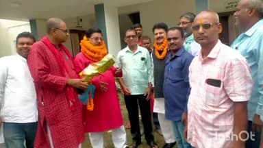 खगड़िया: सर्किट हाउस में समिति के सभापति से मिले की सीपीआई 
नेता का प्रतिनिधिमंडल, रखी अपनी मांगें