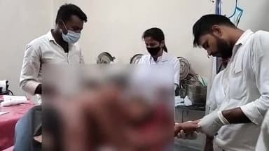 बिहार: मीरदाद मोहल्ला में इलेक्ट्रिक का काम करने के दौरान सीढ़ी से गिरकर एक युवक बुरी तरह से हुआ जख्मी