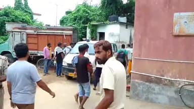 बिक्रम: कल्याणपुर गांव से बरामद 22 वर्षीय युवक के शव को पालीगज पुलिस ने पोस्टमार्टम के लिए भेजा पटना एम्स