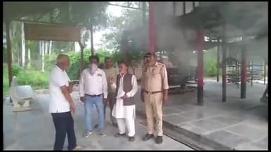 रायबरेली: मिल एरिया क्षेत्र में मिले लावारिस शव का चौहान गुट के पदाधिकारियों ने कराया अंतिम संस्कार