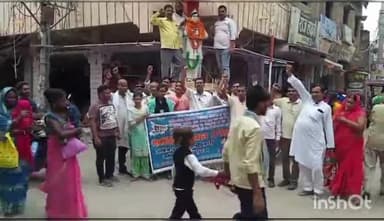 खगड़िया: शहर के मुंगेरिया चौक पर शहीद प्रभु नारायण का फरकिया मिशन ने मनाया शहादत दिवस