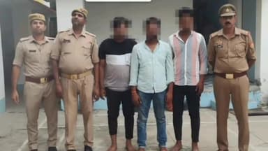 नवाबगंज: नगर कोतवाली क्षेत्र से पुलिस द्वारा 3 वांछित अभियुक्तों को किया गया गिरफ्तार