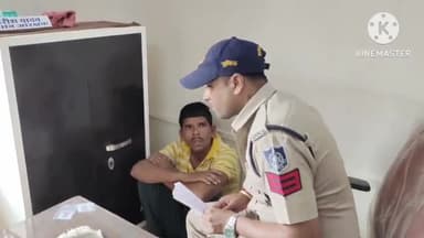 सुसनेर: महिलाओं पर थूकने व अभद्रता करने वाले मनचले को परिजनों ने पकडकर कर किया पुलिस के हवाले, थाने में की जा रही पूछताछ