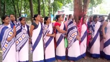 चेरिया बरियारपुर: आशा कर्मियों कि हड़ताल खत्म स्वस्थ्य मंत्री ने आशा एकता संघ बैठक में मानदेय में वृद्धि किया पचीस सौ प्रति माह दिया जाएगा