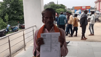 सिंगरौली: सीमांकन के बावजूद तथाकथित व्यक्ति के द्वारा जबरन खेत में कर दी गई जुताई, तेलदह निवासी व्यक्ति ने DM से लगाई मदद की गुहार