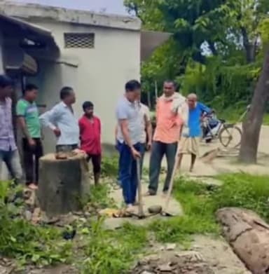 चितरंगी: वार्ड क्रमांक 38, 39 जमुना चौक चौराहे पर विधायक निधि से यात्री प्रतीक्षालय का वार्ड पार्षद ने किया भूमि पूजन