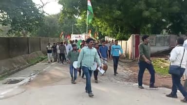 अजयगढ़: नगर अजयगढ़ में निकाली गयी तिरंगा यात्रा, कैबिनेट मंत्री बृजेन्द्र प्रताप सिंह हुए शामिल