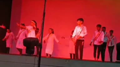 चित्तौड़गढ़: इंदिरा गांधी प्रियदर्शनी ऑडिटोरियम म 272 छात्र-छात्राओं ने देशभक्ति से ओत प्रोत प्रस्तुतियां देकर लोगों का मन मोहा