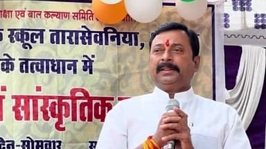 बैरसिया: तारासेवनिया में आयोजित प्रतिभा सम्मान एवं सांस्कृतिक कार्यक्रम में विधायक विष्णु खत्री ने छात्रों को किया सम्मानित