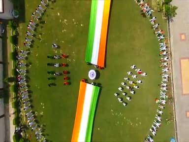 *बुलंदशहर ब्रेकिंग*

यूपी के बुलंदशहर में 77 वें स्वतंत्रता दिवस की धूम

शिकारपुर के विडसन  स्कूल में छात्र छात्राओ ने बनायी चंद्रयान 3 की झांकी और 80 फिट का राष्ट्रध्वज ।