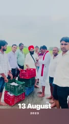 #आप सभी #साथियों के सहयोग से,बाढ़ प्रभावित क्षेत्र में लोगों की सेवा के क्रम को आगे बढ़ाते हुए, लोगों को लंगर सामग्री पहुँचाने की तैयारी करते हुए,

#आपका सेवक #किशोर_टाँक