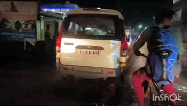 अंबिकापुर: बीती रात अंबिकापुर के बनारस में हुआ भीषण हादसा स्कूटी सवार दो युवकों को स्कॉर्पियो वाहन ने मारी जबरदस्त ठोकर स्कूटी हुई