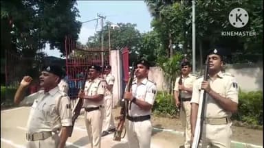 रहुई: रहुई थाना अध्यक्ष ने 77वें स्वतंत्रता दिवस पर थाना परिसर में किया ध्वजारोहण, झंडे को सलामी भी दी
