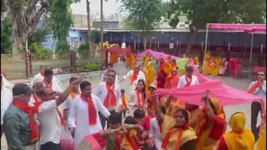 रामगंजमण्डी: खैराबाद में मां फलौदी लहरिया उत्सव का आयोजन, 51 लहरियो की यात्रा निकाल माताजी महाराज को चुनरी ओढ़ाई