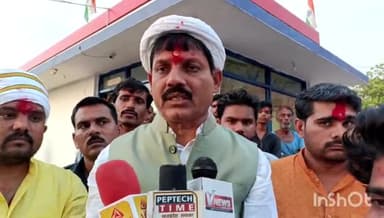 घुवारा: भाजपा युवा मोर्चा के द्वारा निकाली गई विशाल तिरंगा यात्रा, कैबिनेट मंत्री प्रद्युम्न सिंह लोधी ने दी जानकारी