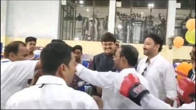 मुंगेली: डॉ श्यामाप्रसाद मुखर्जी स्टेडियम मुंगेली में बॉक्सिंग रिंग एरेना का शुभारंभ प्रभारी मंत्री श्री गुरु रूद्रकुमार ने किया।