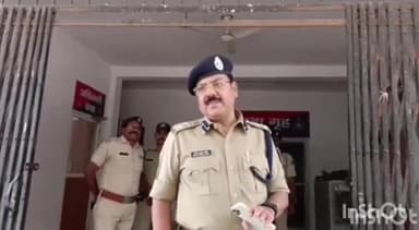 धार: मुसापुरा रोड पर पुलिया के ऊपर धार  में तेजरफ्तार बाक कि टक्कर से दूसरी बाइक सवार 2 घायल, 1 कि अस्पताल में हुई मौत