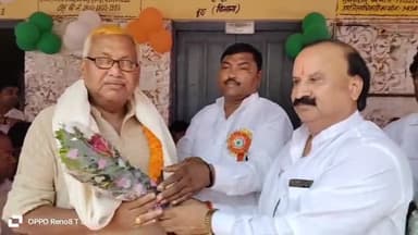 हसनपुर: नगर पालिका में विधायक व पालिका अध्यक्ष ने स्वतंत्रता दिवस के अवसर पर स्वतंत्रता सेनानियों के परिजनों को किया सम्मानित