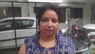 हरिद्वार: आप महिला मोर्चा की प्रदेश अध्यक्ष हेमा भंडारी ने पुराना रानीपुर मोड़ पर भाजपा सरकार को दी संभलने की नसीहत