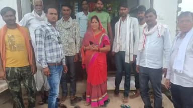 पीपलदा: पीसीसी सदस्य व पूर्व देहात कांग्रेस जिलाध्यक्ष सरोज मीना ने इटावा के आधा दर्जन गांवों का दौरा कर की जनसुनवाई