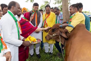 धार: श्री लक्ष्मी गौशाला में आयोजित  हुआ बृहद वृक्षारोपण कार्यक्रम, 500 से अधिक परिवारों ने रोपे 750 पौधे