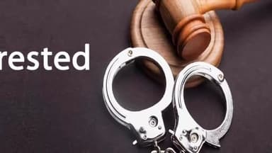 सूरजगढ़: सूरजगढा बाजार से पुलिस ने इश्तिहार वारंटी पिता एवं उसके दो पुत्रों को किया गिरफ्तार