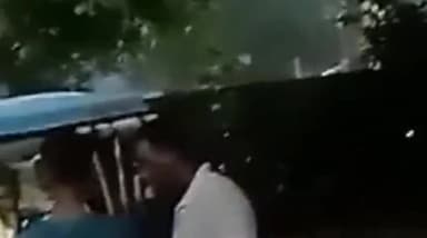 देेेवरिया: मुजैना के पास बाइक सवार युवक को ट्रैक्टर ट्रॉली ने मारी ठोकर, घायल युवक का देवरिया मेडिकल कॉलेज में चल रहा उपचार