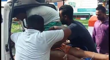 बेगूसराय: पॉलिटेक्निक कॉलेज के पास अज्ञात वाहन की चपेट में आने से एक युवक गंभीर रूप से हुआ घायल, सदर अस्पताल से किया गया रेफर