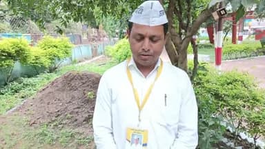 प्रधानमंत्री जी आपने और आपकी  पार्टी ने पहले सीबीआई, ED, आदि लोकतान्त्रिक संस्थाओ को बर्बाद किया और अब चुनाव आयोग को बर्बाद करने पर तुले हुए हो - अगर इस देश मे स्वतंत्र चुनाव ही नहीं होंगे तो कैसे लोकतंत्र ज़िंदा रहेगा?