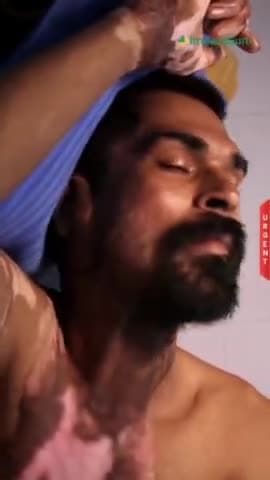 Friends, see this person once, you can help, I appeal to you with folded hands, please help this man.#halp#हल्पीन # Indi