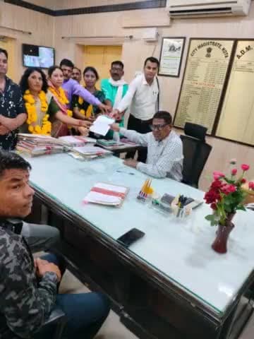 राष्ट्रीय जन समर्थन पार्टी के कार्यकर्ताओं कोटा कलेक्टर को ज्ञापन सौंपा