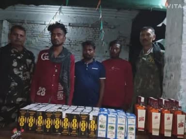 गोपालगंज: उत्पाद पुलिस ने गोपालगंज आदि स्थानों से 48 लीटर शराब के साथ 12 लोगों को किया गिरफ्तार, पूछताछ के बाद उन्हें भेजा जेल