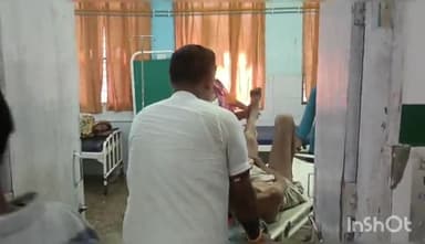 लखीसराय: जिले के बड़हिया थाना क्षेत्र के इंदूपुर वार्ड संख्या 22 के रहने वाले वृद्ध खेत में गिरकर हुए जख्मी