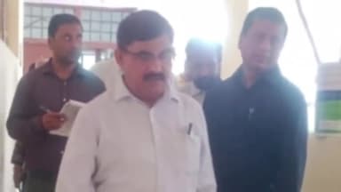 रामनगर: सीएमओ ने रामनगर सीएचसी का किया निरीक्षण, जल्द एक्सरे मशीन लगवाने की कही बात