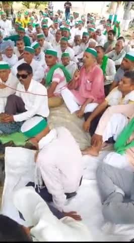 धनौरा: मंडी धनौरा तहसील पर भारतीय किसान यूनियन शंकर की बैठक का आयोजन