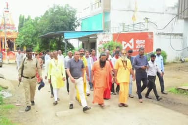 धार: धामन्दा से शुरू स्नेह यात्रा का दूसरे दिन जिले में हुआ स्वागत, महामंडलेश्वर के संकीर्तन व स्नेह प्रेम का दिया गया संदेश