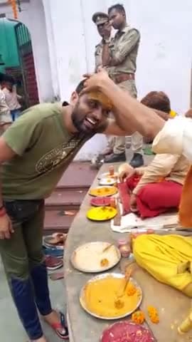 आज #बटेश्वर नाथ धाम #जिला आगरा में तिलक लगाकर भोले का आशीर्वाद पाते हुए