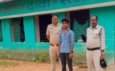 टीकमगढ़: टीकमगढ़ जिले में शुष्क दिवस पर आबकारी विभाग द्वारा की गई कार्रवाही