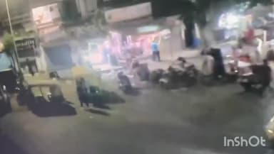 મણિનગર: બાપુનગરમાં અસામાજીક તત્વો તલવાર સાથે રોફ જમાવતા હોય તેવો વિડિઓ થયો વાયરલ