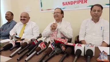 रेवाड़ी: नगर निगम के अध्यक्ष डॉक्टर अरविंद यादव ने आज प्रेस वार्ता कर कहा कि 19 अगस्त को पर्यटन निगम मनाएगा तेज महोत्सव