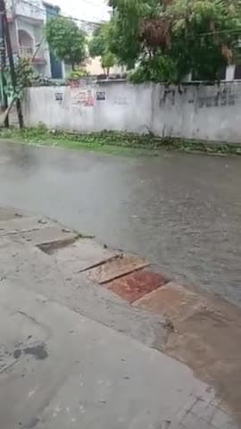 अभी भी यही हाल है बरसात में  नगर निगम देख ले कई साल हो गया  आयकर विभाग वाड क्र 40 आदर्श ताली waidhan 

#sunilshah