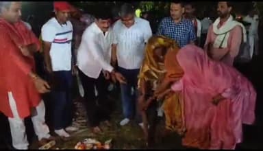 37 लाख की लागत राशि से ग्राम पंचायत कुंडेश्वर धाम में विधायक राकेश गिरी ने विभिन्न निर्माण कार्यों का भूमि पूजन किया