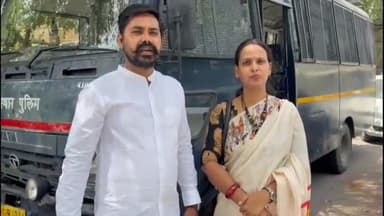 अजमेर: चाइनीस मांझे पर रोक लगाने की मांग को लेकर वार्ड-46 की पार्षद काजल यादव ने जिला कलेक्टर को सौंपा ज्ञापन