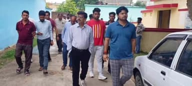 सिंगरौली: नगर पालिक निगम सिंगरौली के आयुक्त ने वार्डो का किया भ्रमण अधिकारियों को दिए आवश्यक निर्देश