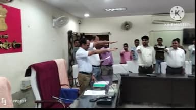 दौसा: सीएमएचओ ऑफिस और कलेक्ट्रेट में सद्भावना की दिलाई गई शपथ, 19 और 20 का अवकाश होने से आज मनाया गया दिवस