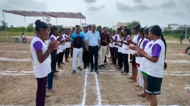 गंगरार: गंगरार मे ब्लॉक स्तरीय राजीव गांधी ग्रामीण खेलकूद प्रतियोगिता मे दूसरे दिन भी हुए कई खेल, उत्साह से लिया भाग।