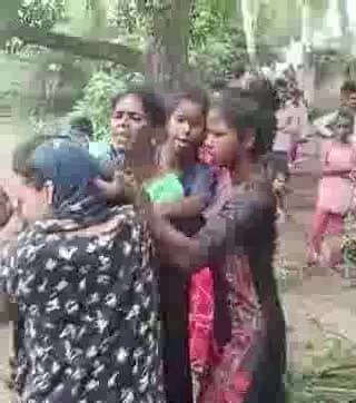 हसेरन: सुखीपुर गांव में कुछ महिलाओं के बीच हुई मारपीट, वीडियो सोशल मीडिया पर हुआ वायरल व पीड़ित ने थाने में दिया प्रार्थना पत्र