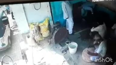 आगरा: थाना हरीपर्वत के नगला घनी में भाजपा नेता राकेश कुशवाह को गोली मारने का सीसीटीवी वीडियो हुआ वायरल